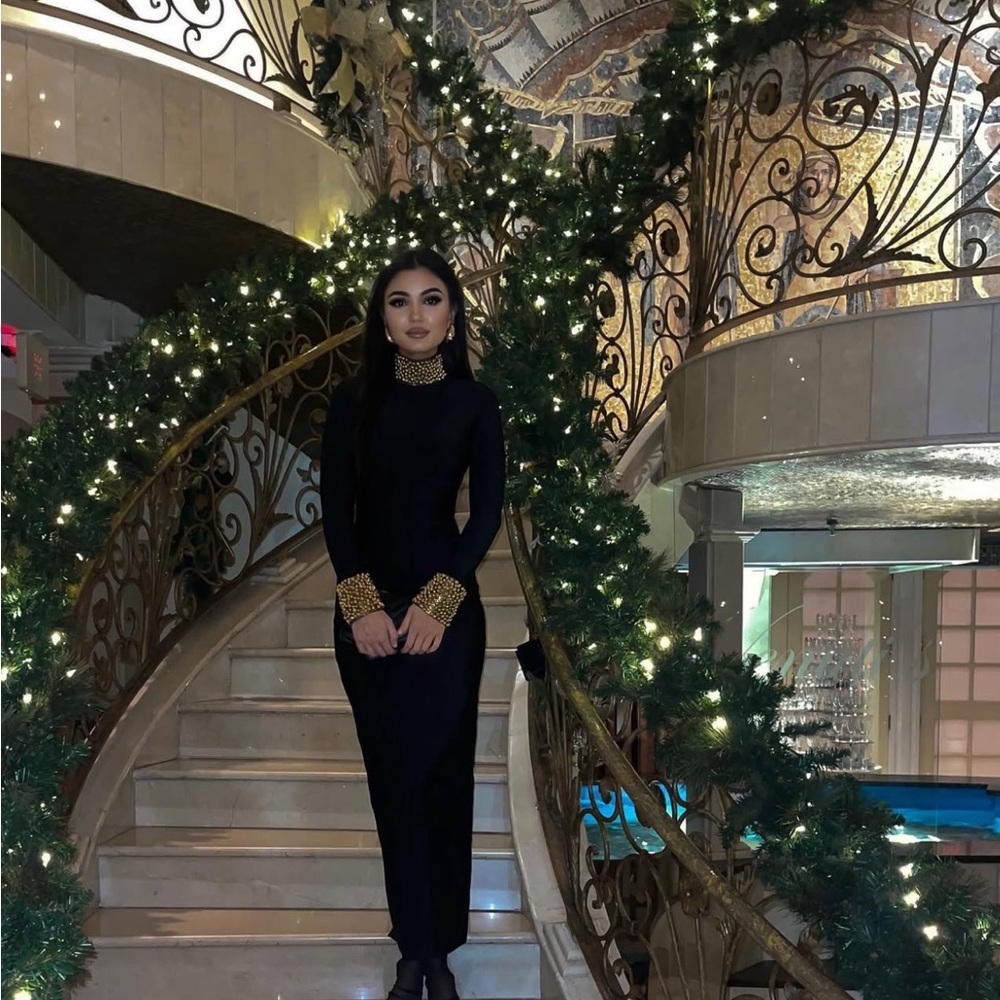 Fashion Nova Black and Gold Maxi Dress